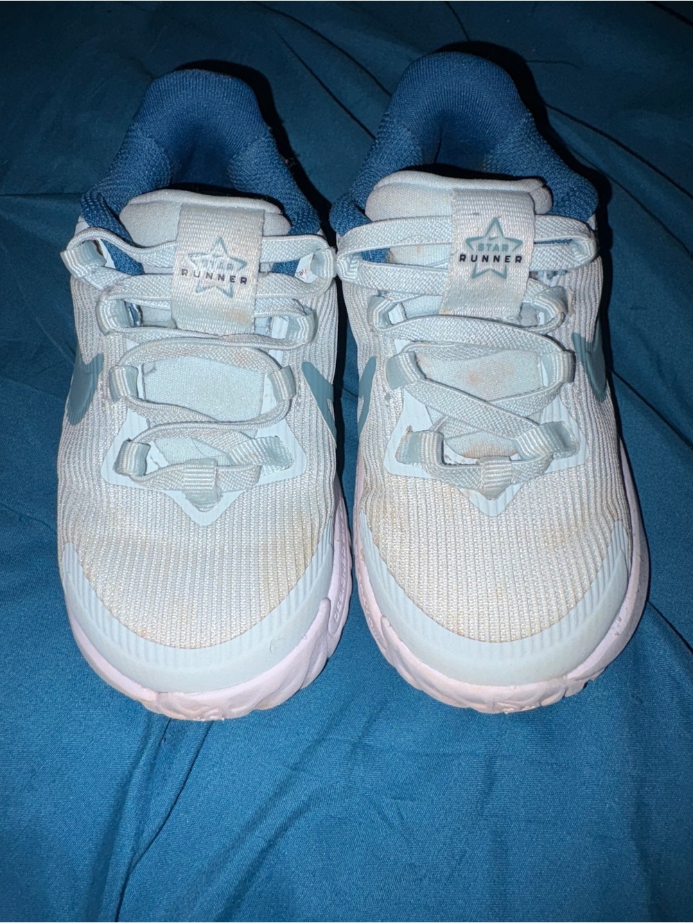 Nike girls Toddler 7 Light Blue Sneakers